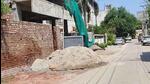 Construction material scattered on roads in Civil Lines in Ludhiana on Sunday. (HT Photos) Construction material scattered on roads in Civil Lines in Ludhiana on Sunday. (HT Photos)