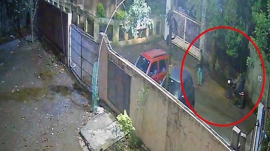&nbsp;Final moments captured in CCTV footage from the night of 21st June show Amravati-based shop owner Umesh Kolhe who was stabbed to death on his scooter and three accused on a bike near a school building, in Amaravati. (Picture grab from the CCTV visuals, verified by police.) (ANI Photo)(ANI)