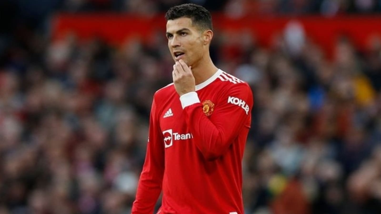 Cristiano Ronaldo misses Manchester United training amid transfer saga