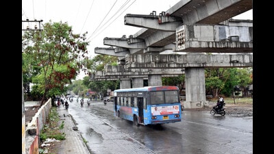 Metro work has slowed down in many parts of the city. (In pic) Metro work underway at Khadki (HT FILE PHOTO)