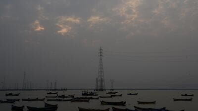 Navi Mumbai, India - March 26, 2022: Air Pollution at Vashi Creek, in Navi Mumbai, India, on Saturday, March 26, 2022. (Photo by Bachchan Kumar/ HT PHOTO) (HT PHOTO)