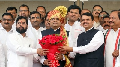 Mumbai, July 03 (ANI): Maharashtra Chief Minister Eknath Shinde with State Deputy Chief Minister Devendra Fadnavis and other MLAs congratulate the newly-elected State Assembly Speaker Rahul Narwekar, at Vidhan Sabha, in Mumbai on Sunday. (ANI Photo) (Deepak Salvi) Mumbai, July 03 (ANI): Maharashtra Chief Minister Eknath Shinde with State Deputy Chief Minister Devendra Fadnavis and other MLAs congratulate the newly-elected State Assembly Speaker Rahul Narwekar, at Vidhan Sabha, in Mumbai on Sunday. (ANI Photo) (Deepak Salvi)