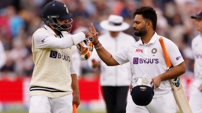 Rishabh Pant and Ravindra Jadeja stitched 222 runs together in first innings (Reuters)