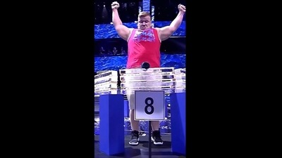 The image of JD Anderson smashing the ice blocks for the world record has been taken from the video posted by Guinness World Records on their official Instagram page. (Instagram/@guinnessworldrecords) The image of JD Anderson smashing the ice blocks for the world record has been taken from the video posted by Guinness World Records on their official Instagram page. (Instagram/@guinnessworldrecords)