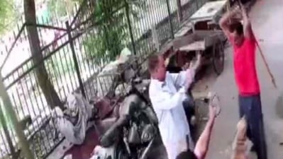 Man attacks dog, owners with rod in Paschim Vihar after ‘being barked at’ (ANI)