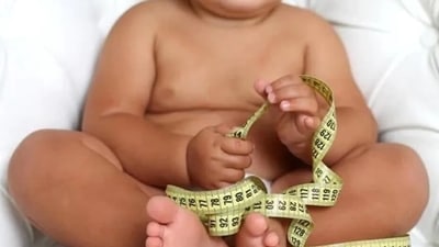 "Weight loss through surgery or pills is not the best approach for young children and teenagers since their body is not fully developed. Obese children should not be put on a diet unless a doctor recommends it, as a restrictive diet may not be enough to supply the energy and nutrients needed for growth and development," says Dr Asmita Mahajan. (Shutterstock) "Weight loss through surgery or pills is not the best approach for young children and teenagers since their body is not fully developed. Obese children should not be put on a diet unless a doctor recommends it, as a restrictive diet may not be enough to supply the energy and nutrients needed for growth and development," says Dr Asmita Mahajan. (Shutterstock)
