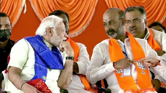 Telangana BJP in upbeat mood to take on TRS | Latest News India ...