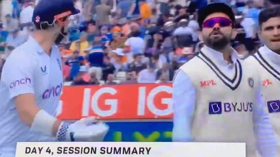Virat Kohli with Alex Lees at the end of second session(Twitter)