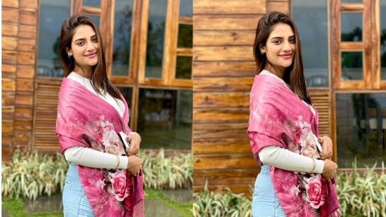 Nusrat Jahan welcomed Yishaan with actor Yash Das Gupta. Nusrat Jahan welcomed Yishaan with actor Yash Das Gupta.