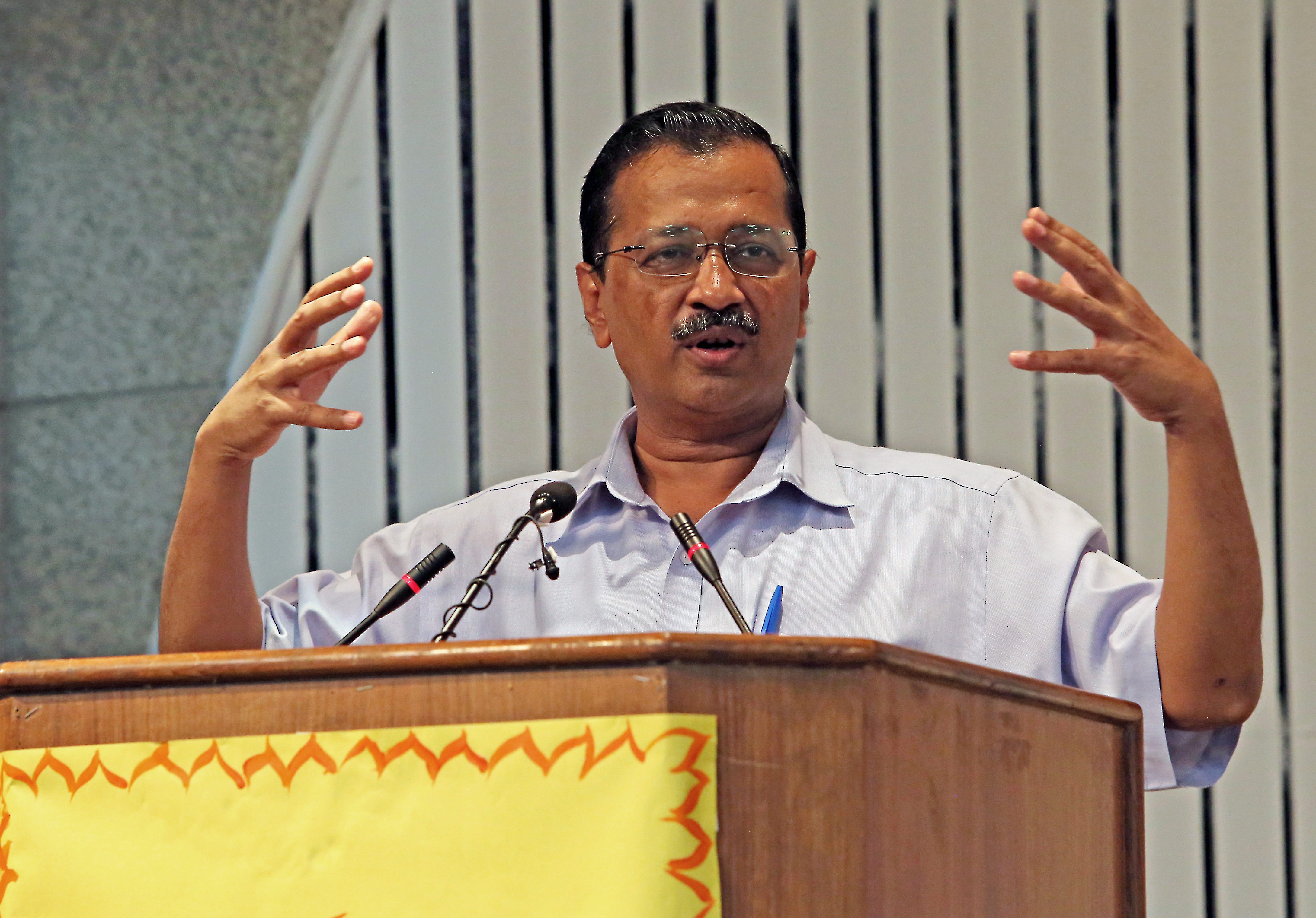 I will return next Sunday with a solution to solve Gujarat’s electricity problem, said Kejriwal, who is in poll-bound Gujarat for a two-day visit. (ANI file photo)
