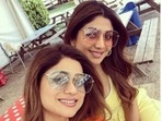 Shilpa Shetty, Shamita Shetty slay fitness goals with Gatyatmak Uttanpadasana