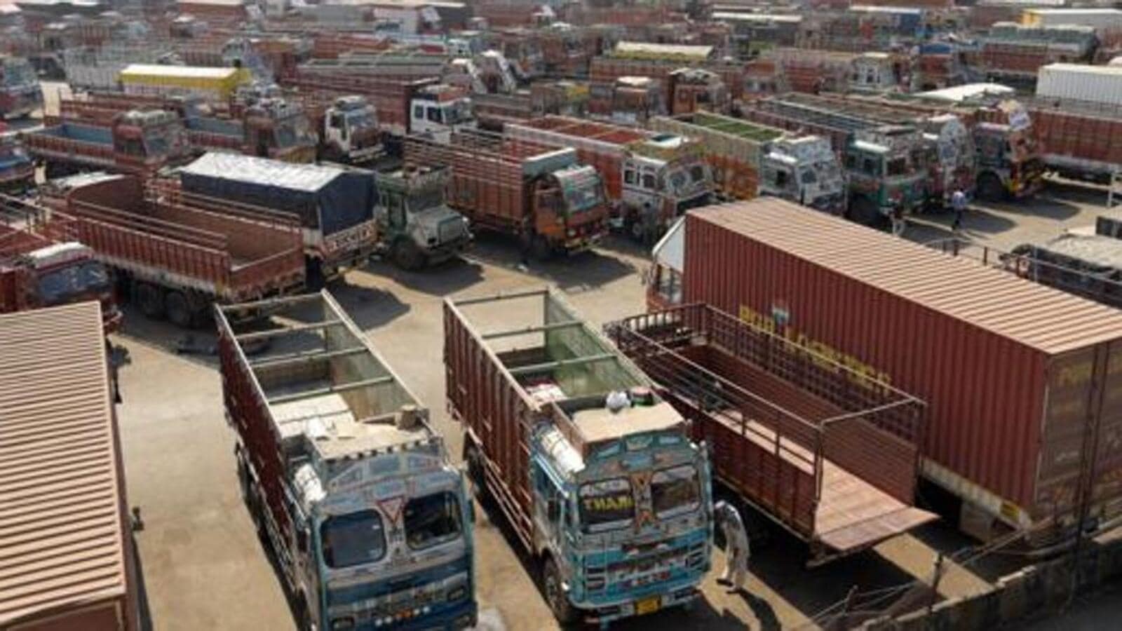 Trucks and buses to comply with fuel consumption standards from April 2023: Govt