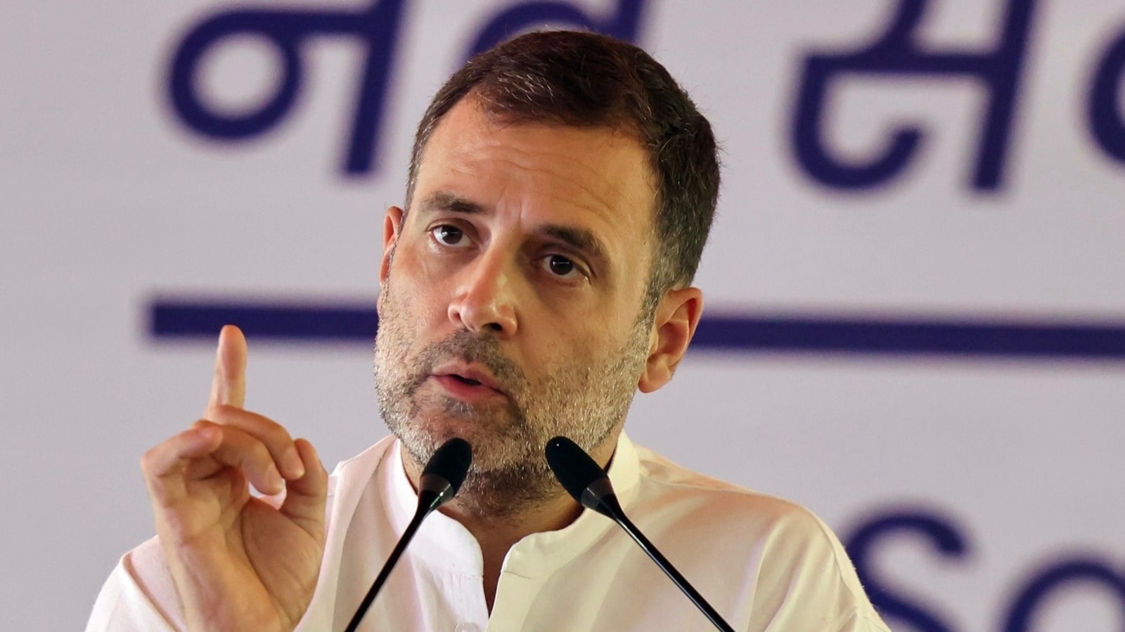 ‘Daro mat’: Rahul Gandhi slams threats to Karnataka HC judge | Latest ...