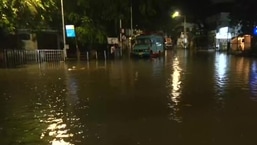 Waterlogging in the Sion area of ​​Mumbai in the wake of heavy rain in the city.