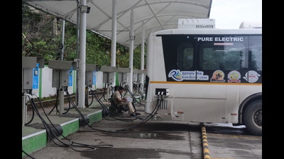 The electric bus depot near Pune railway station. (Shankar Narayan/HT PHOTO)