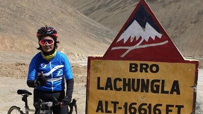 Preeti Maske posing for the camera at 5056 metres above sea level Preeti Maske posing for the camera at 5056 metres above sea level