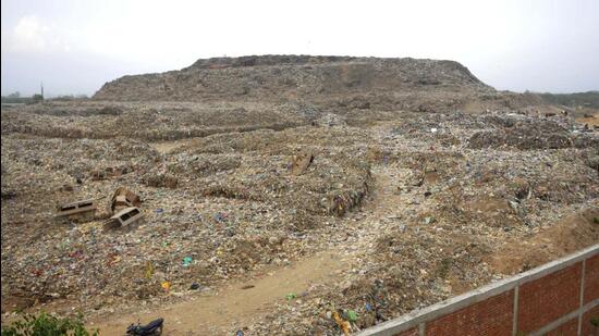 Chandigarh’s poor solid waste processing was among the primary reasons for its sharp slide from the 16th position in the 2020 Swachh Survekshan rankings to the 66th spot in 2021. (HT File Photo)