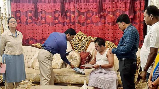 The Karnataka anti-corruption bureau (ACB) on Tuesday raided properties associated with former minister and Congress legislator from Chamarajpet BZ Zameer Ahmed Khan in Bengaluru. (ANI) The Karnataka anti-corruption bureau (ACB) on Tuesday raided properties associated with former minister and Congress legislator from Chamarajpet BZ Zameer Ahmed Khan in Bengaluru. (ANI)