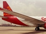 The SpiceJet cargo plane landed safely in Kolkata.(SpiceJet / Representative image) The SpiceJet cargo plane landed safely in Kolkata.(SpiceJet / Representative image)