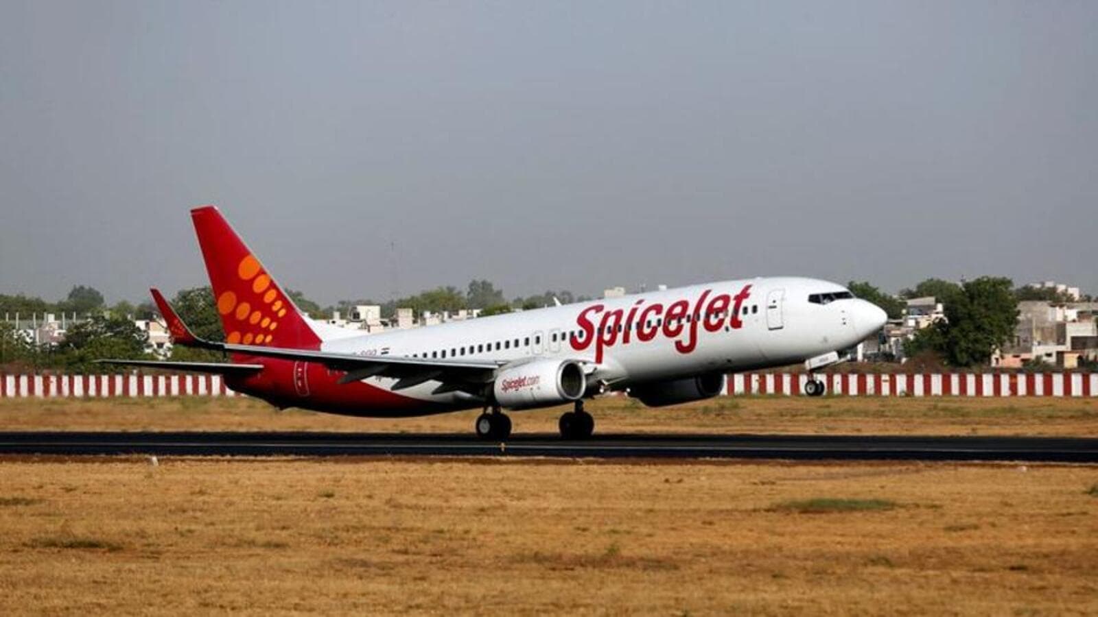 DGCA notice to SpiceJet over safety amid snags