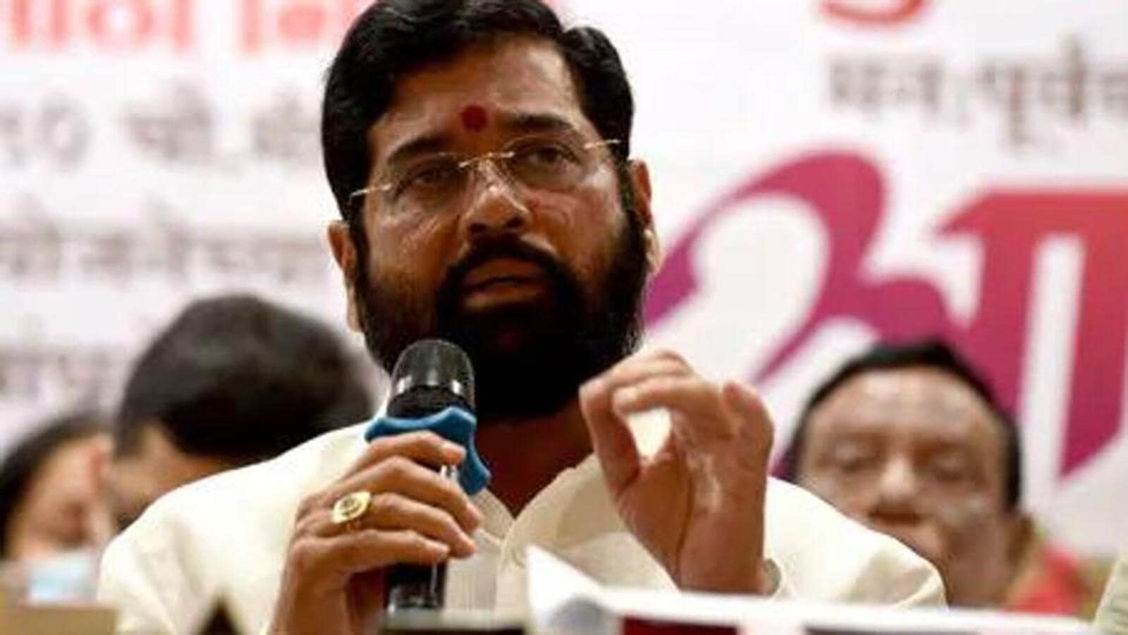 Maharashtra: CM Eknath Shinde pulls up officials over biker’s pothole ...