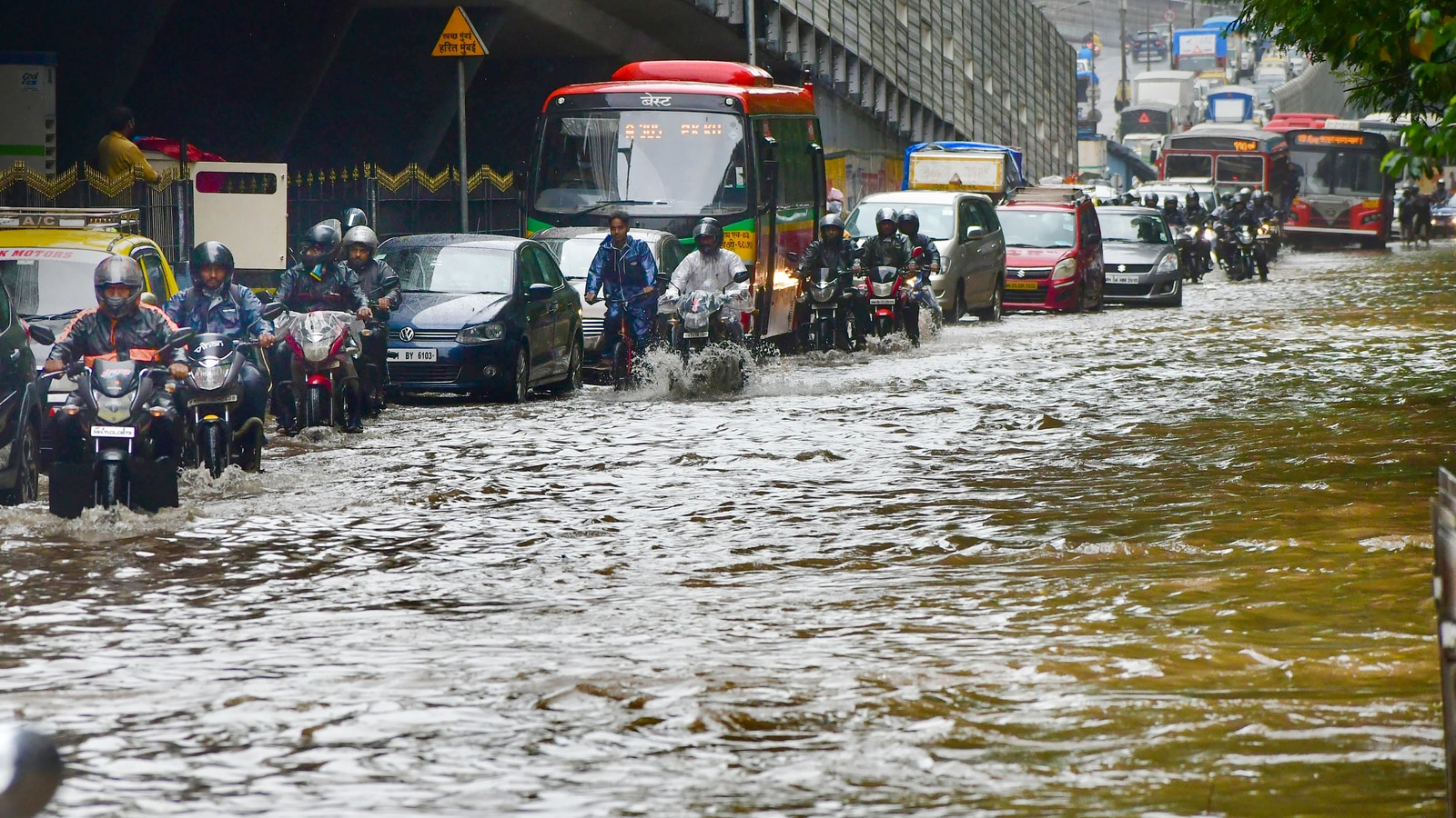 Heavy Rain Alert In Maharashtra For Next Two Days | Latest News India ...