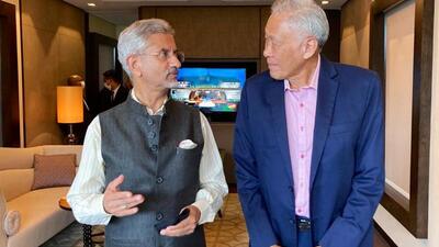 External affairs minister S Jaishankar (left) with Singapore defence minister Ng Eng Hen. (Twitter Photo)