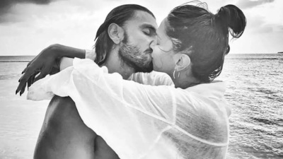 Ranveer Singh and Deepika Padukone have worked in three Sanjay Leela Bhansali films, including Goliyon Ki Raasleela Ram-Leela, Bajirao Mastani and Padmaavat, apart from 83 and Finding Fanny. Ranveer Singh and Deepika Padukone have worked in three Sanjay Leela Bhansali films, including Goliyon Ki Raasleela Ram-Leela, Bajirao Mastani and Padmaavat, apart from 83 and Finding Fanny. 