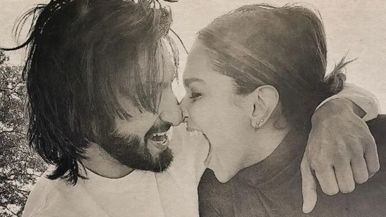 Deepika Padukone says Ranveer Singh trusts her a lot and never questions anything she does. She also likes that he knows how to put his thoughts into words to appreciate her.&nbsp;