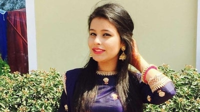 Ahead of the wedding, Dr Gurpreet Kaur took to Twitter to share her image with the caption “Din Shagna Da Chadya,” which loosely translates to ‘the day of marriage.’ Dr Kaur did her MBBS from Maharishi Markandeshwar University (MMU) in Mullana roughly 4 years ago and is is currently said to be working as a physician. (Twitter/ @DrGurpreetKaur_) Ahead of the wedding, Dr Gurpreet Kaur took to Twitter to share her image with the caption “Din Shagna Da Chadya,” which loosely translates to ‘the day of marriage.’ Dr Kaur did her MBBS from Maharishi Markandeshwar University (MMU) in Mullana roughly 4 years ago and is is currently said to be working as a physician. (Twitter/ @DrGurpreetKaur_)