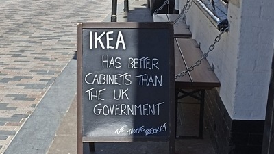Twitter flooded with memes as UK PM Boris Johnson faces mass resignation of ministers (Credit: Twitter/@Stakke82) Twitter flooded with memes as UK PM Boris Johnson faces mass resignation of ministers (Credit: Twitter/@Stakke82)