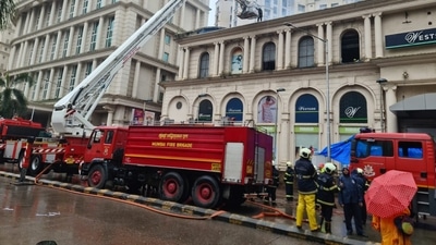 Firefighting operation going on as fire breaks out inside a Mall at Powai in Mumbai. (HT Photo / Pratik Chorge) Firefighting operation going on as fire breaks out inside a Mall at Powai in Mumbai. (HT Photo / Pratik Chorge)