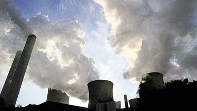 Shift from fossil fuels may lead to revenue gap: Report (BLOOMBERG ) Shift from fossil fuels may lead to revenue gap: Report (BLOOMBERG )