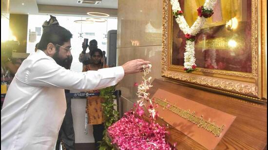 Chief minister Eknath Shinde pays respect to Dr Babasaheb Ambedkar at Mantralaya on Thursday. HT Photo