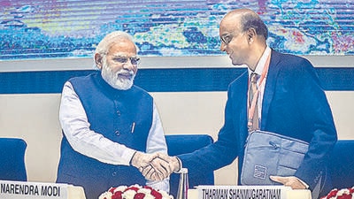 New Delhi, India - July 8, 2022: Prime Minister Narendra Modi and senior Singapore minister Tharman Shanmugaratnam during the inaugural Arun Jaitley Memorial Lecture series at Vigyan Bhawan in New Delhi, India on Friday, July 08, 2022. (Photo by Raj K Raj/Hindustan Times) (Hindustan Times)