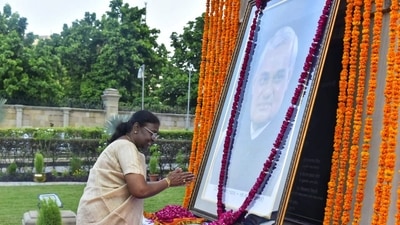Droupadi Murmu, the NDA presidential candidate, pays floral tribute to former prime minister Atal Bihari Vajpayee in Lucknow on Friday. (Sourced photo) Droupadi Murmu, the NDA presidential candidate, pays floral tribute to former prime minister Atal Bihari Vajpayee in Lucknow on Friday. (Sourced photo)