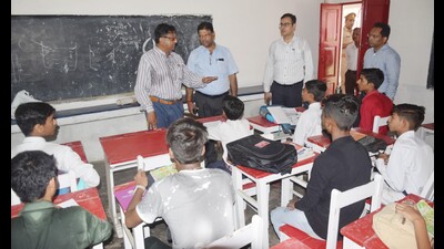 The DM instructed that entry of unauthorised people to the school should be completely banned. (Deepak Gupta/HT) The DM instructed that entry of unauthorised people to the school should be completely banned. (Deepak Gupta/HT)