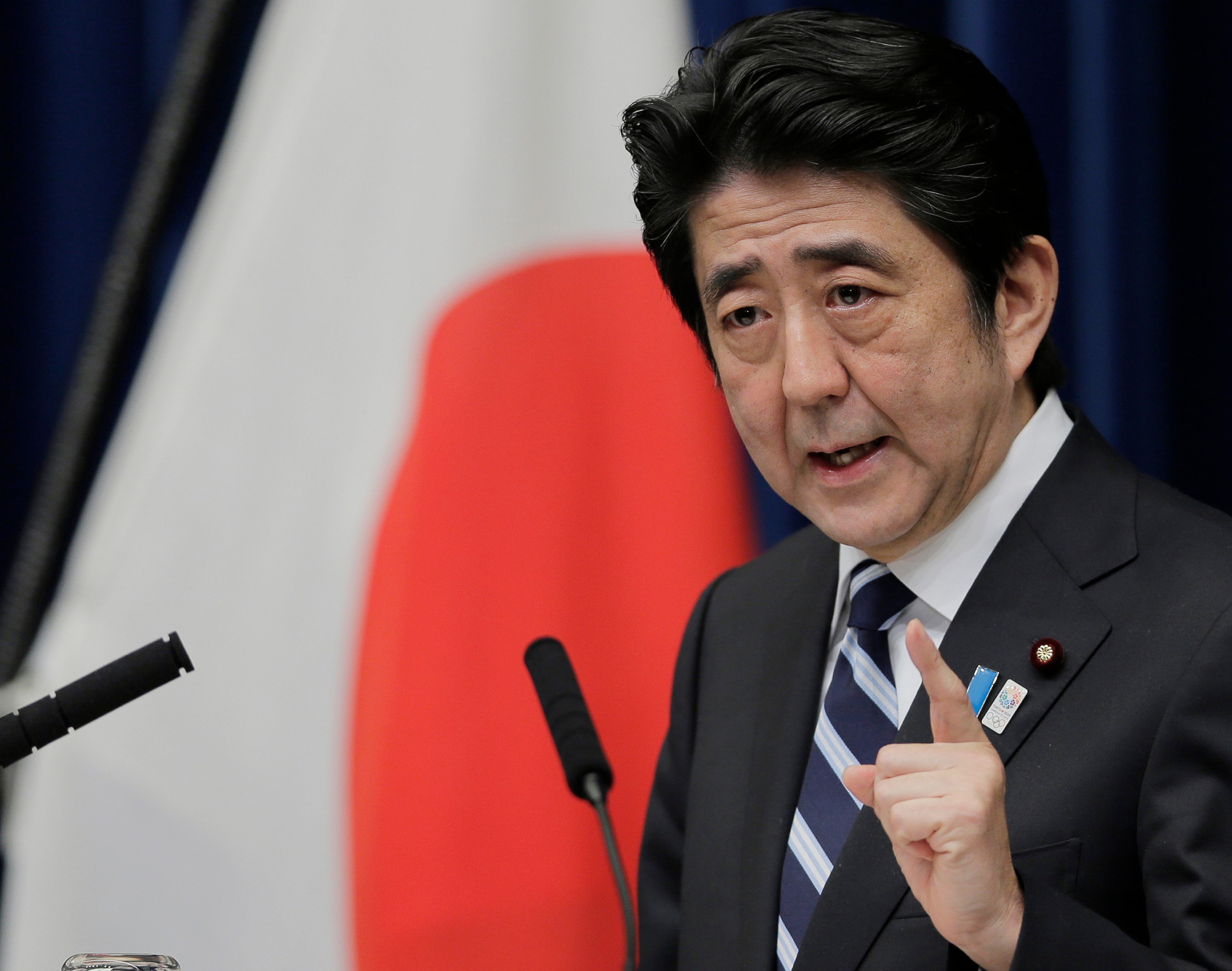 India announces one-day national mourning over the death of former Japanese Prime Minister Shinzo Abe.&nbsp; (AP)