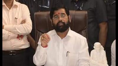 Sena’s mouthpiece, Saamna, on Saturday declared that former Navi Mumbai civic chief Vijay Nahata and former opposition leader Vijay Chougule have been removed from the party after they joined Maharashtra Chief Minister Eknath Shinde. (HT PHOTO)