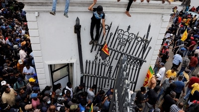 Demonstrators protest inside the President's House premises. (REUTERS)