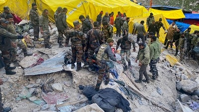 Army personnel carry out rescue work a day after flash floods triggered by a cloudburst, near the Amarnath cave shrine, J&K. (PTI) Army personnel carry out rescue work a day after flash floods triggered by a cloudburst, near the Amarnath cave shrine, J&K. (PTI)