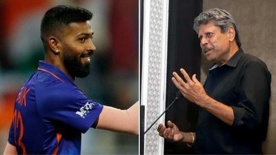 Hardik Pandya and Kapil Dev (R) (Reuters | Getty Images)