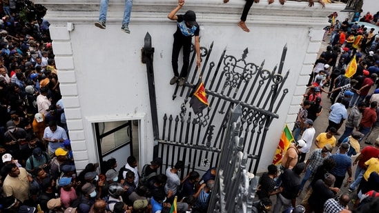Demonstrators protest inside the President's House premises.(REUTERS)