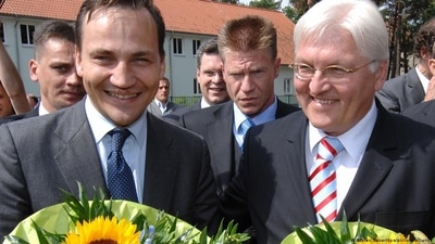 The latest edition, Volume 4, of the German-Polish history schoolbook has not been accredited in Poland. (Stefan Sauer/dpa/picture-alliance ) The latest edition, Volume 4, of the German-Polish history schoolbook has not been accredited in Poland. (Stefan Sauer/dpa/picture-alliance )