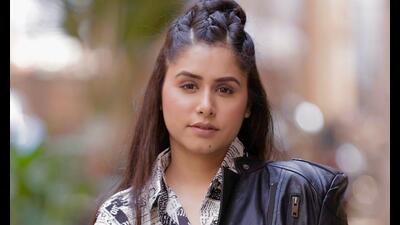 When she clicked on the link ‘online complaint.apk’, she received a message on her phone that ₹5,000 was debited from her account. When she clicked on the link ‘online complaint.apk’, she received a message on her phone that ₹5,000 was debited from her account.