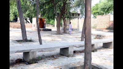 AAP govt should take steps to discourage caste-based crematoriums: Mazhabi Sikhs (HT Photo) AAP govt should take steps to discourage caste-based crematoriums: Mazhabi Sikhs (HT Photo)