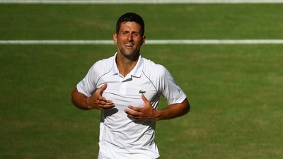 Serbia's Novak Djokovic celebrates after winning the men's singles final against Australia's Nick Kyrgios (REUTERS)