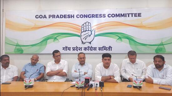 AICC desk-in-charge Dinesh Gundu Rao (fourth from left) addresses the media in Panaji on Sunday. AICC desk-in-charge Dinesh Gundu Rao (fourth from left) addresses the media in Panaji on Sunday.