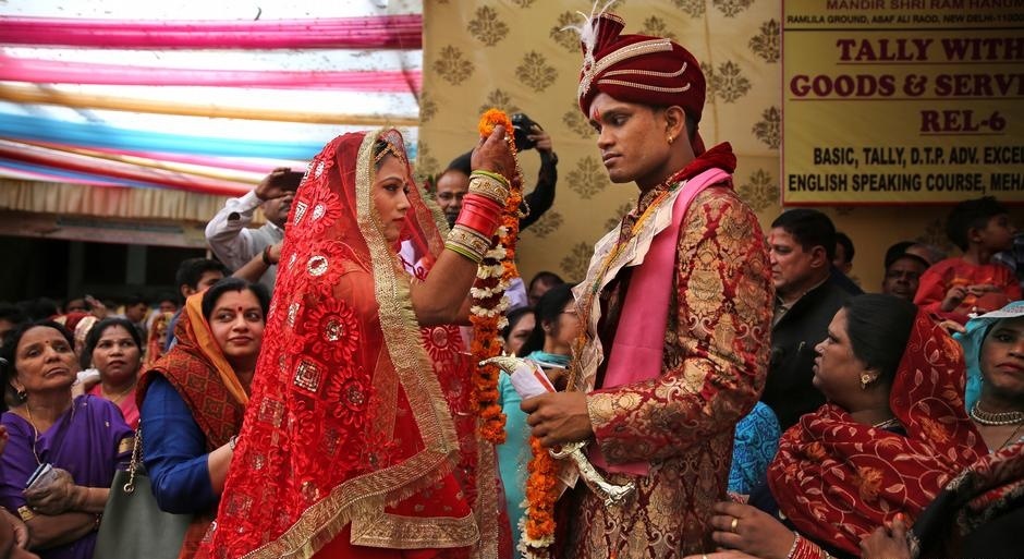 A traditional wedding in New Delhi (Altaf Qadri/AP/picture alliance)