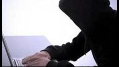 A 36-year-old CISF jawan was cheated of  ₹1.50 lakh while updating Aadhaar card online in Kharghar. (HT FILE PHOTO)